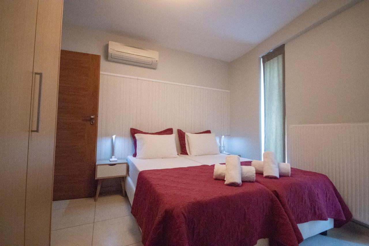 Spacious Fully Equipped 3Bd 2Bath Apt In The Heart Of City With Balconies Ac And Fast Wifi #2 Heraklion  ภายนอก รูปภาพ
