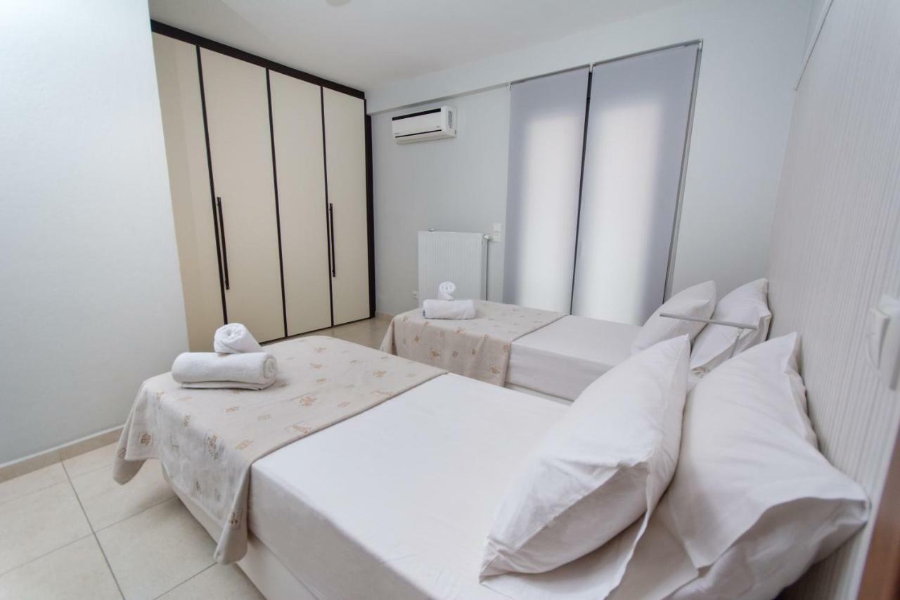 Spacious Fully Equipped 3Bd 2Bath Apt In The Heart Of City With Balconies Ac And Fast Wifi #2 Heraklion  ภายนอก รูปภาพ